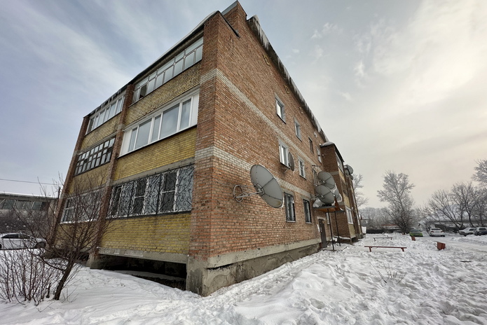 В домах по улице Щербакова через 22 года появилось центральное отопление